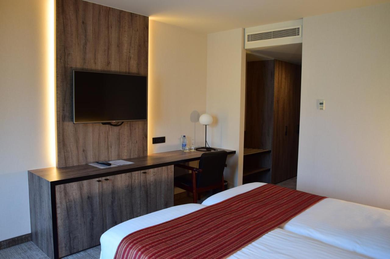 Hotel Restaurant Weinebrugge 외부 사진