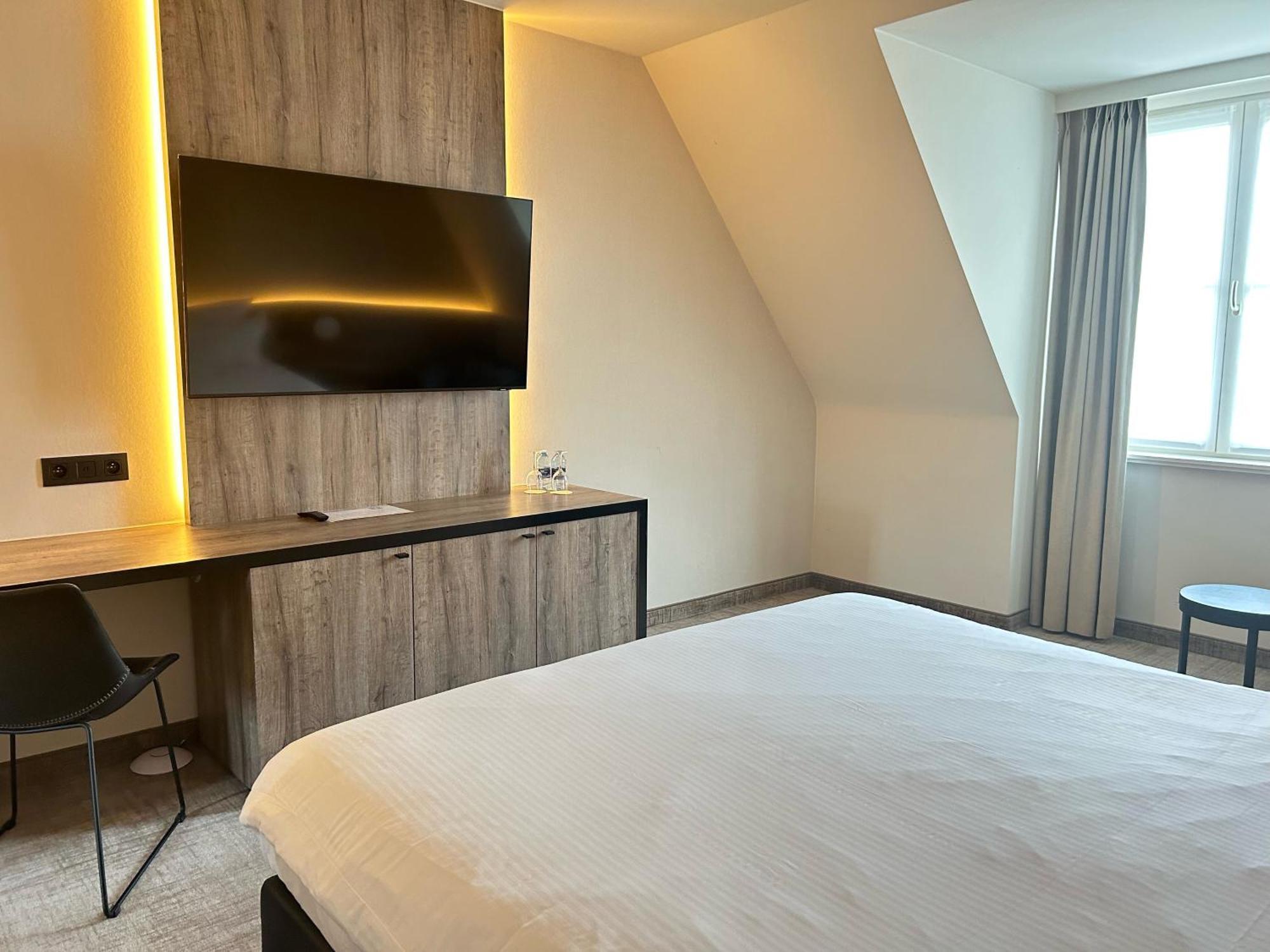 Hotel Restaurant Weinebrugge 외부 사진